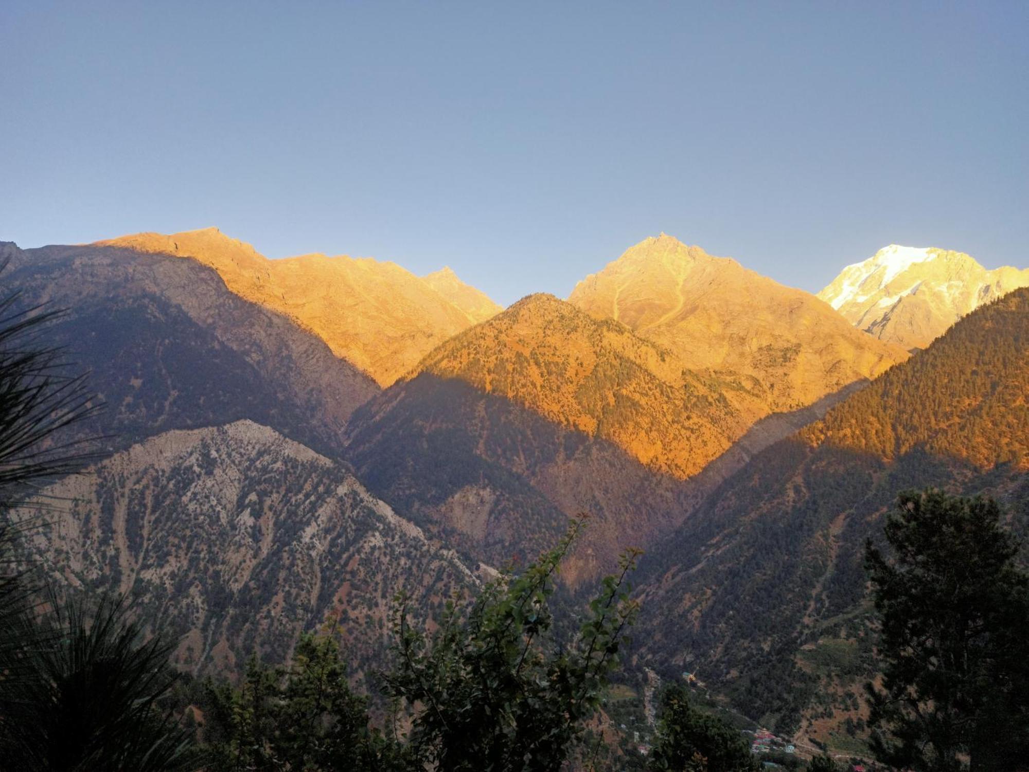 The Shudarang Inn Kalpa Eksteriør billede